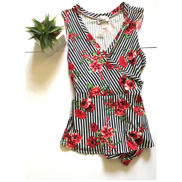 Tops - Floral Wrap Top